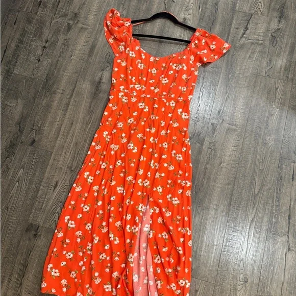 Old Navy Orange Floral Crepe Midi Dress - Picture 5 of 7